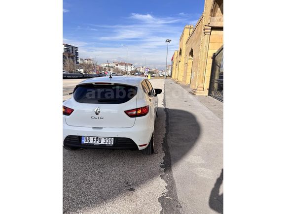 Sahibinden Renault Clio 0.9 TCe Joy 2020 Model Ankara