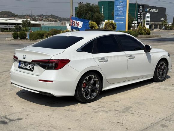 Sahibinden Honda Civic 1.5 i-VTEC Eco Executive Plus 2023 Model 