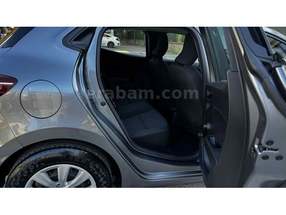  Renault Clio 1.0 TCe Joy 2023 Model İstanbul