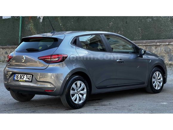  Renault Clio 1.0 TCe Joy 2023 Model İstanbul