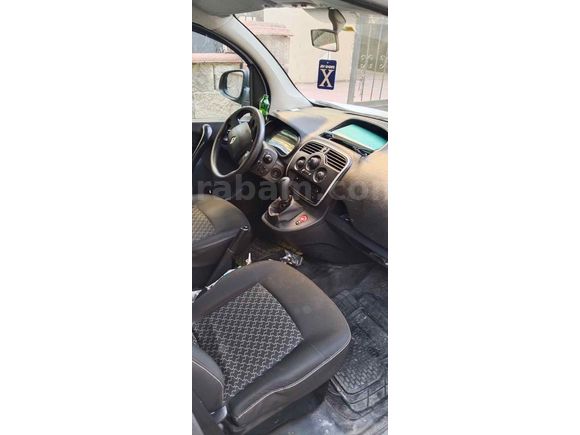 Sahibinden klimalı 
Renault Kangoo Express 1.5 dCi Maxi 2016 Model 