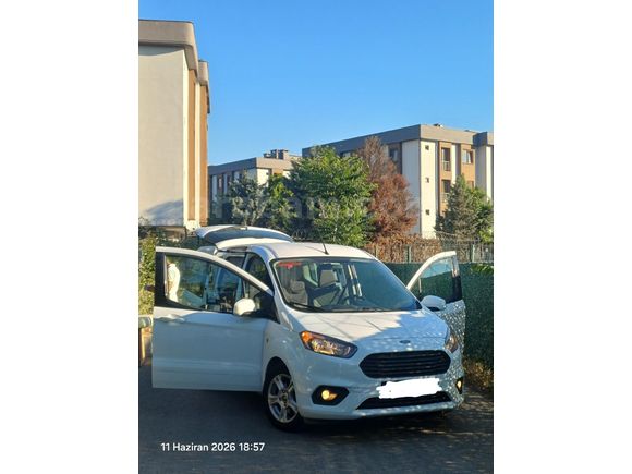 Sahibinden Ford Tourneo Courier 1.5 TDCi Delux 2022 Model