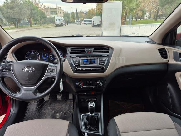 Sahibinden Hyundai i20 1.2 MPI Style 2015 Model