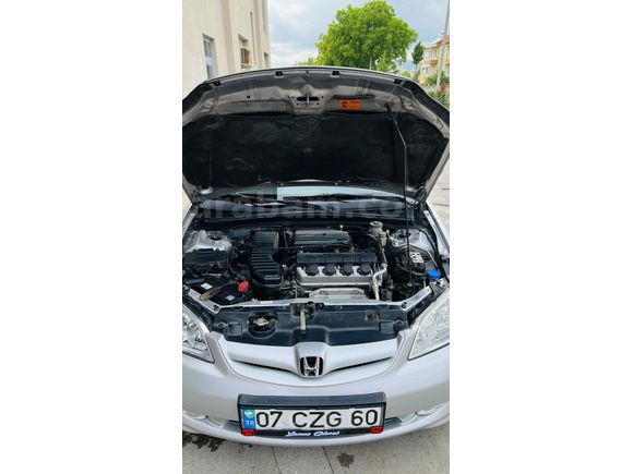 Sahibinden Honda Civic 1.6i VTEC ES 2005 Model 