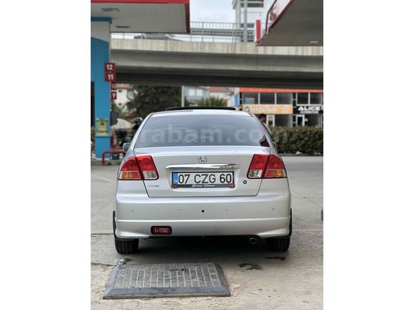 Sahibinden Honda Civic 1.6i VTEC ES 2005 Model 