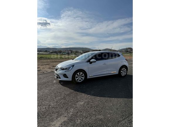 Sahibinden Renault Clio 1.0 SCe Joy 2021 Model 