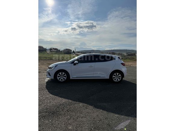 Sahibinden Renault Clio 1.0 SCe Joy 2021 Model 
