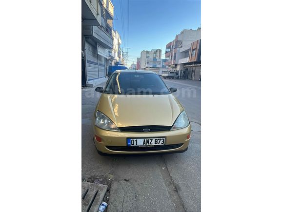 Sahibinden Ford Focus 1.6 Ghia 2000 Model 