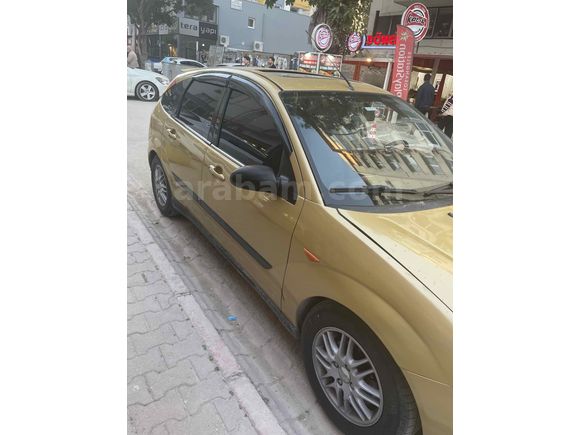 Sahibinden Ford Focus 1.6 Ghia 2000 Model 
