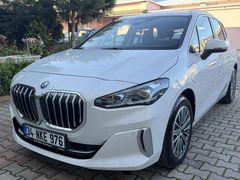 2025 BMW 230e XDRİVE LUXURY LİNE 326 HP 4X4 BOYASIZ %20 FATURA