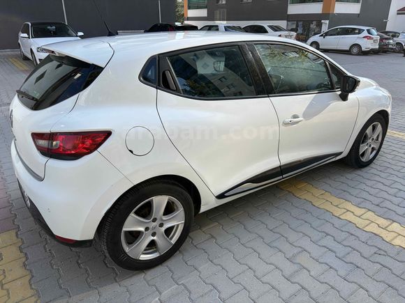 Sahibinden Renault Clio 1.2 TCE Icon Otomatik