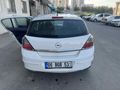 Opel Astra 1.6 Essentia 2013 