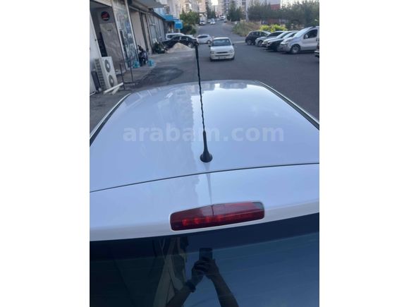 Opel Astra 1.6 Essentia 2013 