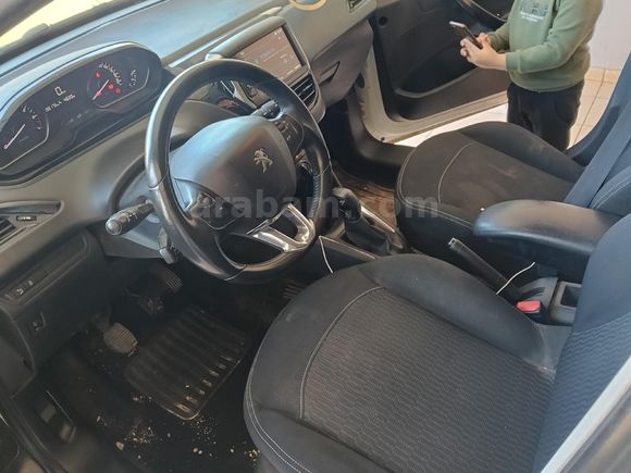 Peugeot 208 1.2 PureTech Active 2017 Model Antalya