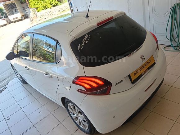 Peugeot 208 1.2 PureTech Active 2017 Model Antalya