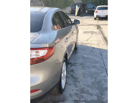 Sahibinden Renault Fluence 1.5 dCi Privilege 2011 Model