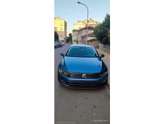 Sahibinden Volkswagen Passat 1.6 TDi BlueMotion Comfortline 2018 Model  162.000 km Mavi (metalik)