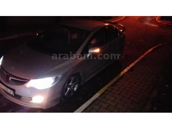 Sahibinden Honda Civic 1.6i VTEC Dream 2007 Model