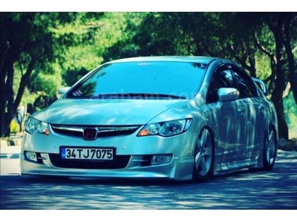Sahibinden Honda Civic 1.6i VTEC Dream 2007 Model