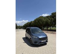 Sahibinden Ford Tourneo Courier 1.5 TDCi Journey Titanium Plus 2023 Model 
