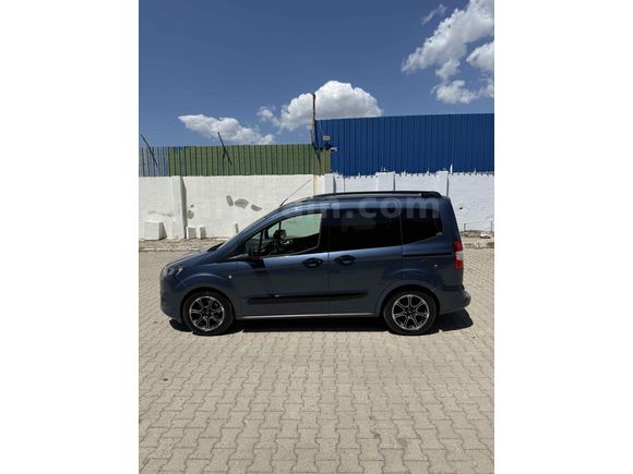 Sahibinden Ford Tourneo Courier 1.5 TDCi Titanium Plus 2023 Model 