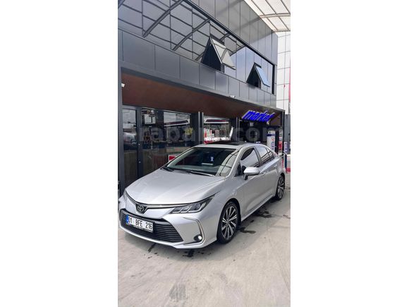 Sahibinden Toyota Corolla 1.5 Flame X-Pack 2022 Model 