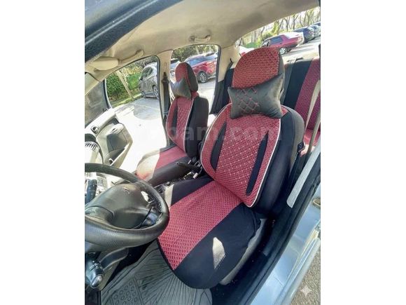 Yeni Muayeneli Peugeot 206
