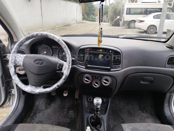 Sahibinden Hyundai Accent Era 1.4 Team 2010 Model