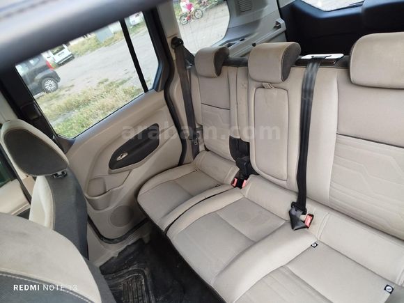 Sahibinden Ford Tourneo Connect 1.6 TDCI Titanium 2014 Model
