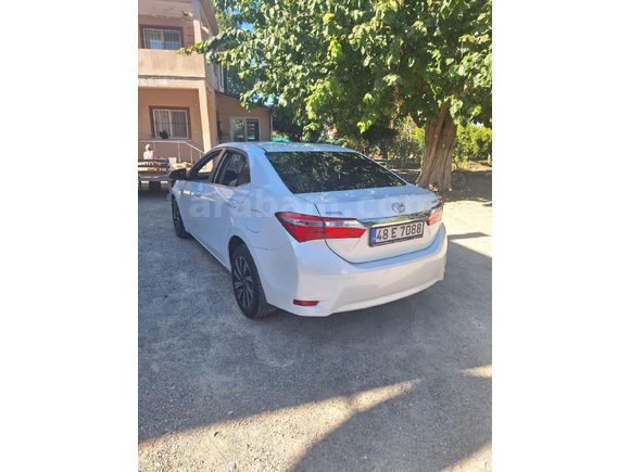 Sahibinden Toyota Corolla 1.6 Touch 2015 Model