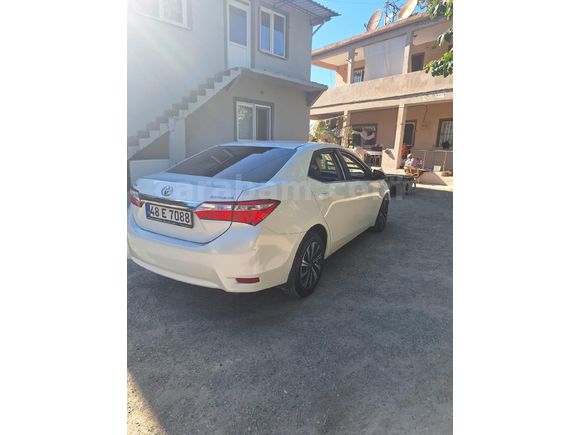 Sahibinden Toyota Corolla 1.6 Touch 2015 Model
