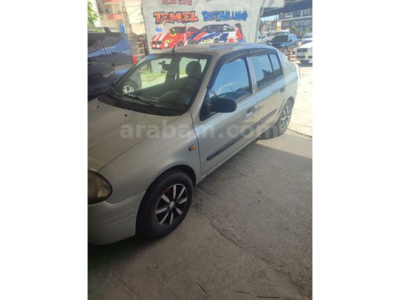 Sahibinden Renault Clio 1.4 RNA 2001 Model İzmir