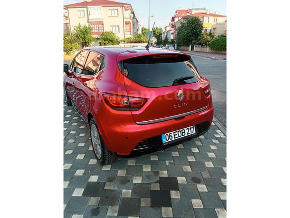 MEMURDAN Renault Clio 1.2 2013 Touch Model Kayseri 126.000 km Bordo