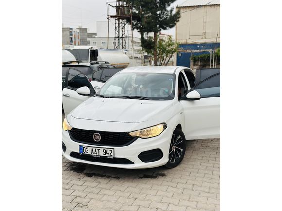 Sahibinden Fiat Egea 1.4 Fire Easy 2018 Model  245.000 km Beyaz