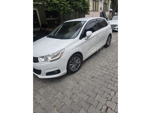 Sahibinden Citroen C4 1.6 e-HDi Confort 2012 Model