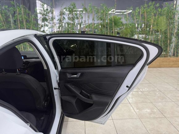 KIZIL AUTO'DAN KAPUT TAVAN BAGAJ ORJ DÜŞÜK KM DEĞİŞENSİZ