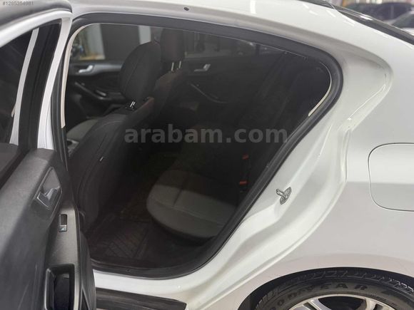 KIZIL AUTO'DAN KAPUT TAVAN BAGAJ ORJ DÜŞÜK KM DEĞİŞENSİZ