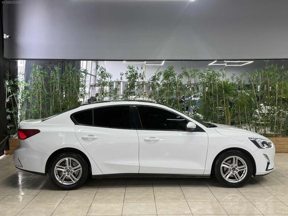 KIZIL AUTO'DAN KAPUT TAVAN BAGAJ ORJ DÜŞÜK KM DEĞİŞENSİZ