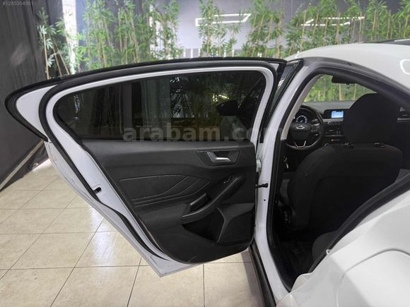 KIZIL AUTO'DAN KAPUT TAVAN BAGAJ ORJ DÜŞÜK KM DEĞİŞENSİZ