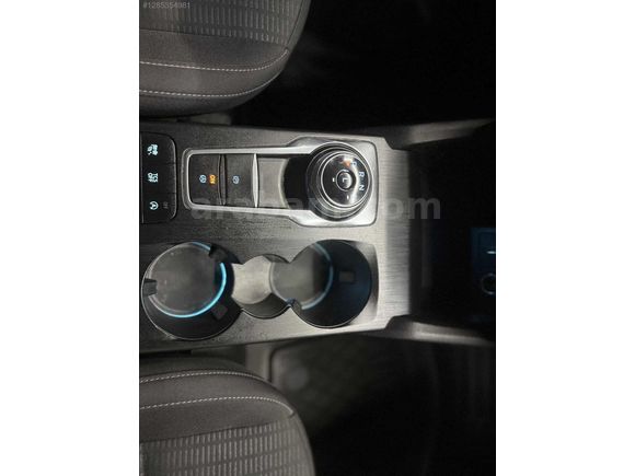 KIZIL AUTO'DAN KAPUT TAVAN BAGAJ ORJ DÜŞÜK KM DEĞİŞENSİZ