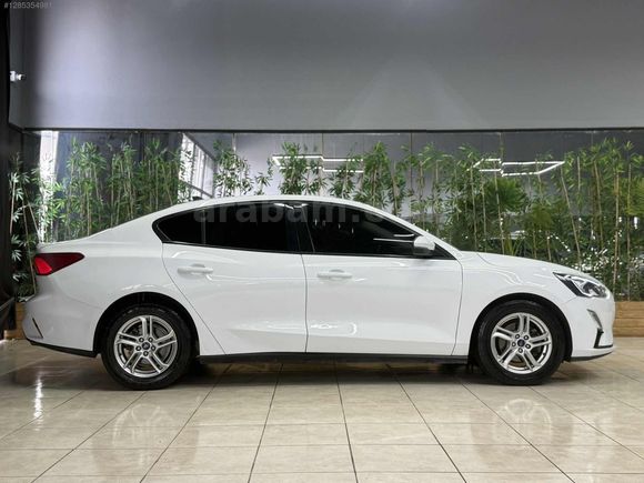 KIZIL AUTO'DAN KAPUT TAVAN BAGAJ ORJ DÜŞÜK KM DEĞİŞENSİZ