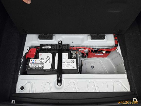 **78.000KM** SIFIR AYARINDA EMSALSİZ SERVİS BAKIMLI