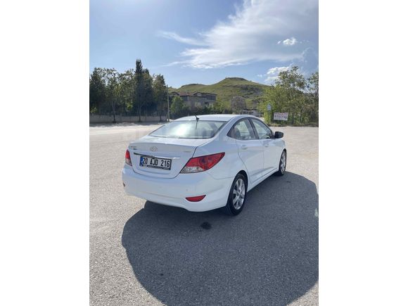 Sahibinden Hyundai Accent Blue 1.6 CRDI Prime 2016 Model 