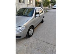 ilk gelen alır 2005 klimalı yakıt yok kokluyor 180000 km 1.2 8 valf active