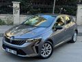 2024 MODEL 56 BİN KM DE CLİO EVOLUTİON