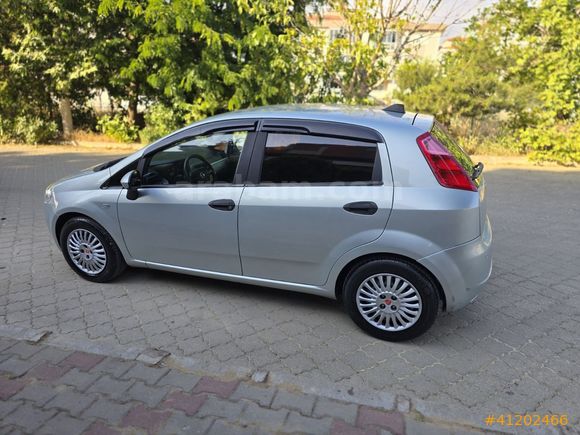 OTOMATİK 147KM PUNTO 1.4