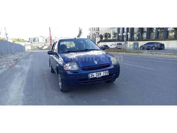 Sahibinden Renault Clio 1.4 RNA 2000 Model  236.000 km