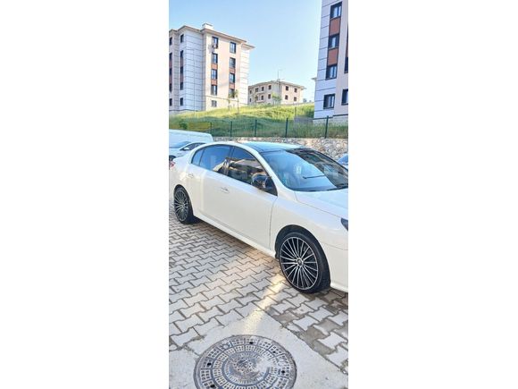 ACİL SATILIK 2013 model cam tavan sanrooflu