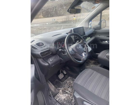 Sahibinden Opel Combo 1.5 CDTI Edition 2023 Model Gümüşhane
