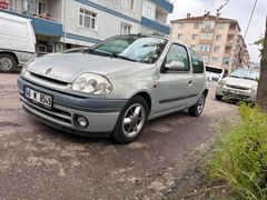 Sahibinden Renault Clio 1.6 Dynamique 2001 Model 